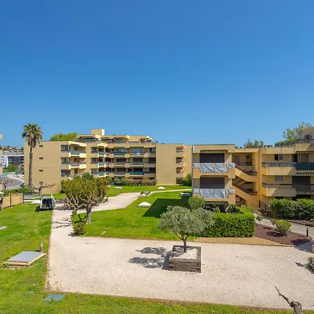 Apartamento Parcs Du Lavandou-9 By Interhome
