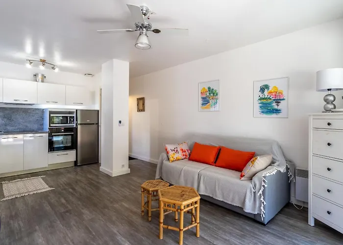 Parcs Du Lavandou-9 By Interhome Lägenhet Le Lavandou