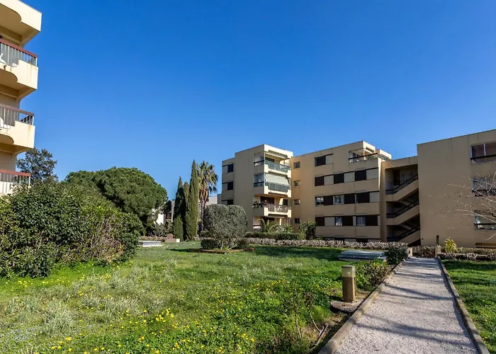 Lägenhet Parcs Du Lavandou-9 By Interhome